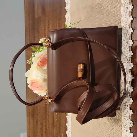 Authentic Gucci Kelly bag with strap - Picture 1 of 12